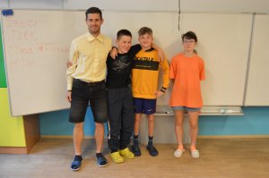 24.5.2024 Barevný týden pátek - žlutá a oranžová